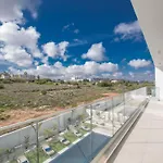 3-schlafzimmer-villa Mit Privatem Pool Im Zentrum By Interhome بيت للعطل بروتاراس